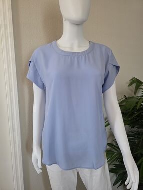 Light Blue Women's Short Sleeve Blouse